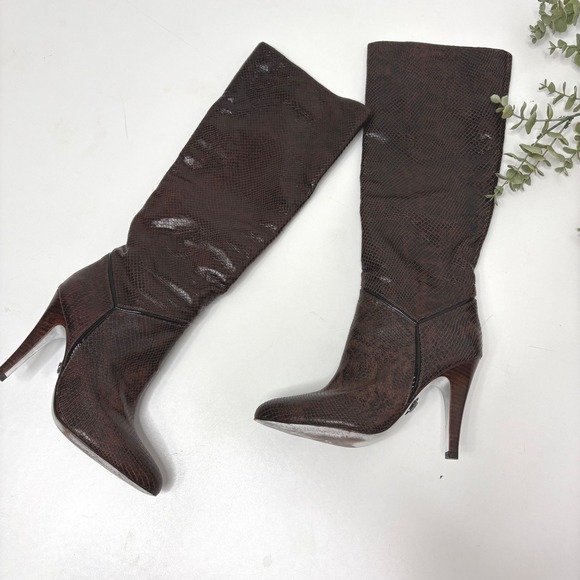 SOLd - Picture 2 of 9